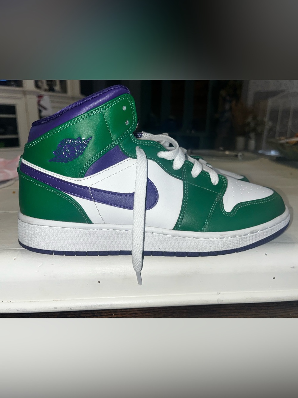 Nike Kids High-Top Sneakers in Green, Purple & White Hulk